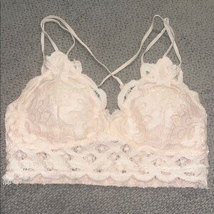 Anemone Delicate Lace Bralette in Light Pink